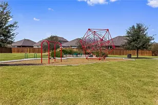 2211 Heritage Well Ln, Pflugerville, TX 78660 - Photo 37
