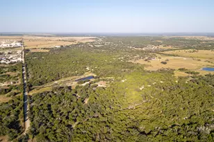 112 Loop 308, Briggs, TX 78608 - Photo 11