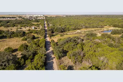 112 Loop 308, Briggs, TX 78608 - Photo 31