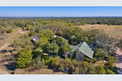 112 Loop 308, Briggs, TX 78608 - Photo 35