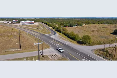 112 Loop 308, Briggs, TX 78608 - Photo 33