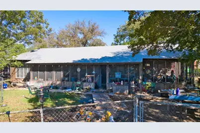 112 Loop 308, Briggs, TX 78608 - Photo 37