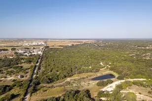 112 Loop 308, Briggs, TX 78608 - Photo 25