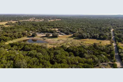 112 Loop 308, Briggs, TX 78608 - Photo 29