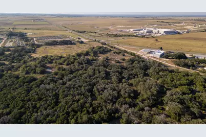 112 Loop 308, Briggs, TX 78608 - Photo 9