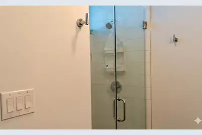 1322 E 12th Street #201, Austin, TX 78702 - Photo 11