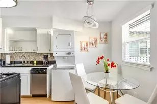 2401 Manor Rd, Austin, TX 78722 - Photo 5