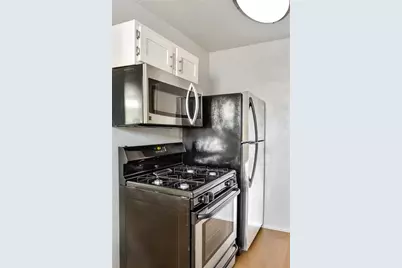 2401 Manor Road #209, Austin, TX 78722 - Photo 9