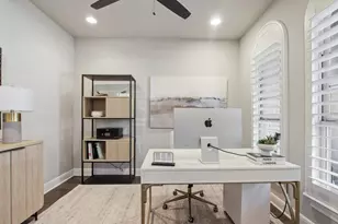 320 Mary Elise Wy, Austin, TX 78737 - Photo 5