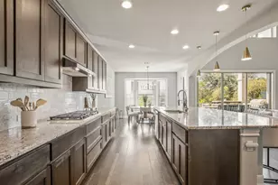 320 Mary Elise Wy, Austin, TX 78737 - Photo 11