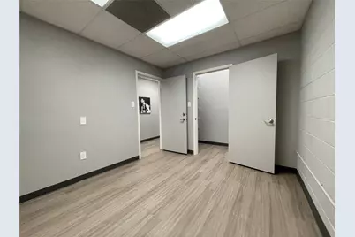 1409 N Bishop Street, San Marcos, TX 78666 - Photo 5