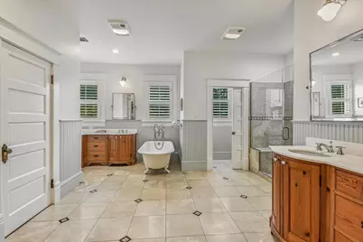 908 E University Avenue, Georgetown, TX 78626 - Photo 25
