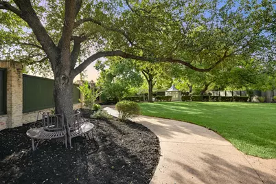908 E University Avenue, Georgetown, TX 78626 - Photo 37