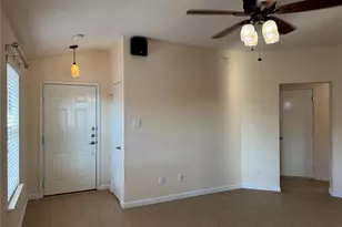 1015 Remington Dr, Leander, TX 78641 - Photo 9