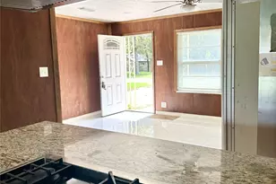 1012 Haley Ave, Rockdale, TX 76567 - Photo 5