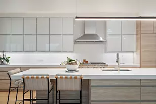 203 Buckeye Trail, West Lake Hills, TX 78746 - Photo 19