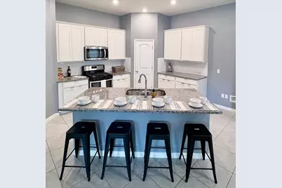 1005 Sundrops Street, Leander, TX 78641 - Photo 5