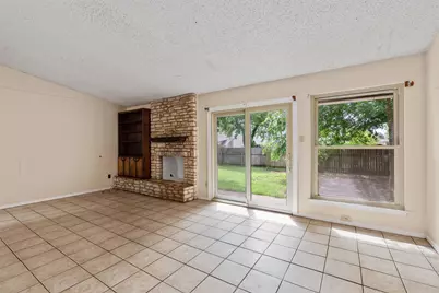 4809 Bayside Drive, Austin, TX 78744 - Photo 5