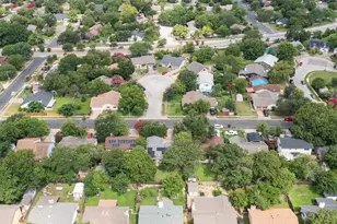 4809 Bayside Dr, Austin, TX 78744 - Photo 27