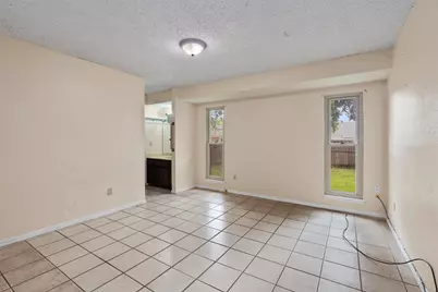 4809 Bayside Drive, Austin, TX 78744 - Photo 9