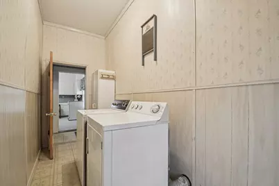 611 N Main Street, Elgin, TX 78621 - Photo 23