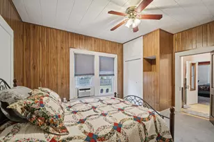 611 N Main St, Elgin, TX 78621 - Photo 17