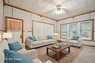 611 N Main St, Elgin, TX 78621 - Photo 3