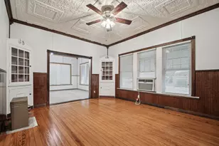 611 N Main St, Elgin, TX 78621 - Photo 11