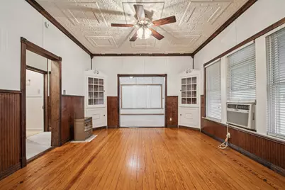 611 N Main Street, Elgin, TX 78621 - Photo 11