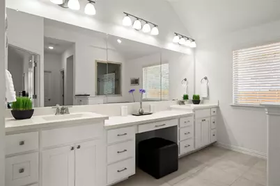 185 Medina Hills Court, Austin, TX 78737 - Photo 23