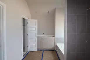 579 Bishop Wood Rd, Dripping Springs, TX 78620 - Photo 7