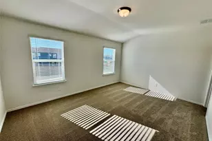 164 Cinnabar Ln, Kyle, TX 78640 - Photo 3