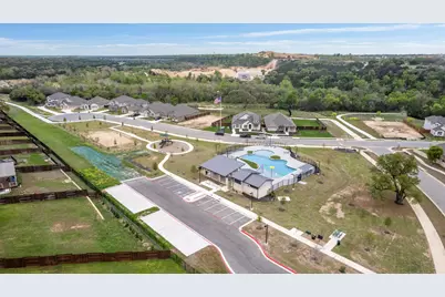 305 Barton Run Drive, Georgetown, TX 78628 - Photo 19
