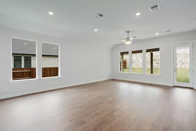 305 Barton Run Drive, Georgetown, TX 78628 - Photo 5