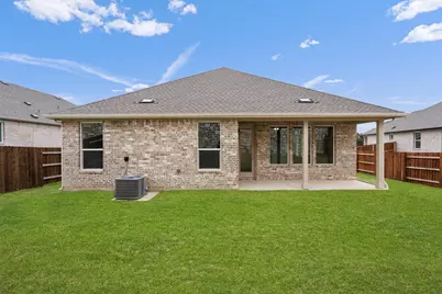 305 Barton Run Drive, Georgetown, TX 78628 - Photo 17