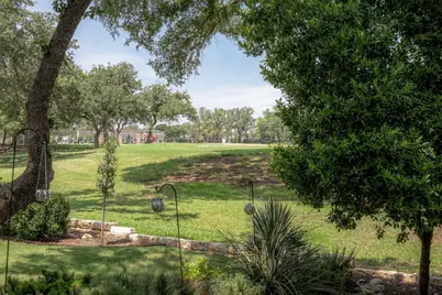 2 Prestonwood Cove, Lakeway, TX 78734 - Photo 23