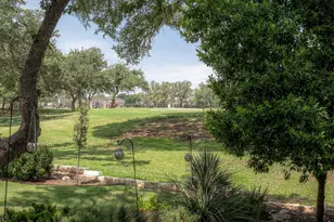 2 Prestonwood Cove, Lakeway, TX 78734 - Photo 23