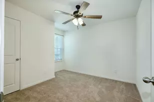 5033 Cressler Ln, Jarrell, TX 76537 - Photo 7