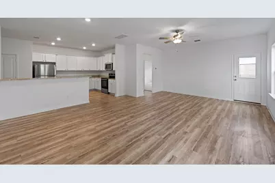 14401 Bonellis Pass, Elgin, TX 78621 - Photo 3