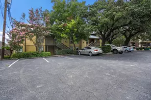 1000 W 26th St, Austin, TX 78705 - Photo 5