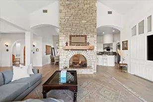 220 Southriver St, Wimberley, TX 78676 - Photo 9