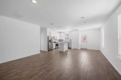 1605 Holly Lake Drive, Leander, TX 78641 - Photo 5