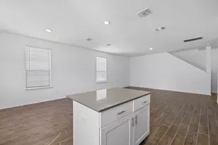 1605 Holly Lk Dr, Leander, TX 78641 - Photo 11