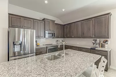 117 Scenic Hills Circle, Georgetown, TX 78628 - Photo 5