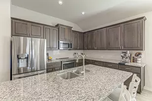 117 Scenic Hills Cir, Georgetown, TX 78628 - Photo 5