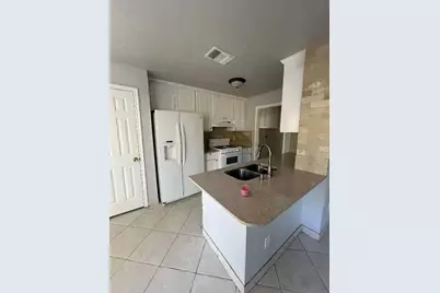 1512 Parkfield Circle, Round Rock, TX 78664 - Photo 3