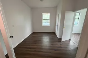 504 East St, Thrall, TX 76578 - Photo 9