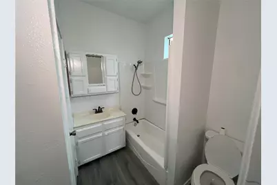 504 East Street, Thrall, TX 76578 - Photo 7