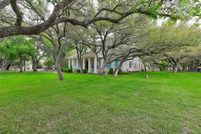 426 Logan Ranch Road, Georgetown, TX 78628 - Photo 3
