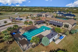 105 Via Roma Ct, Horseshoe Bay, TX 78657 - Photo 37